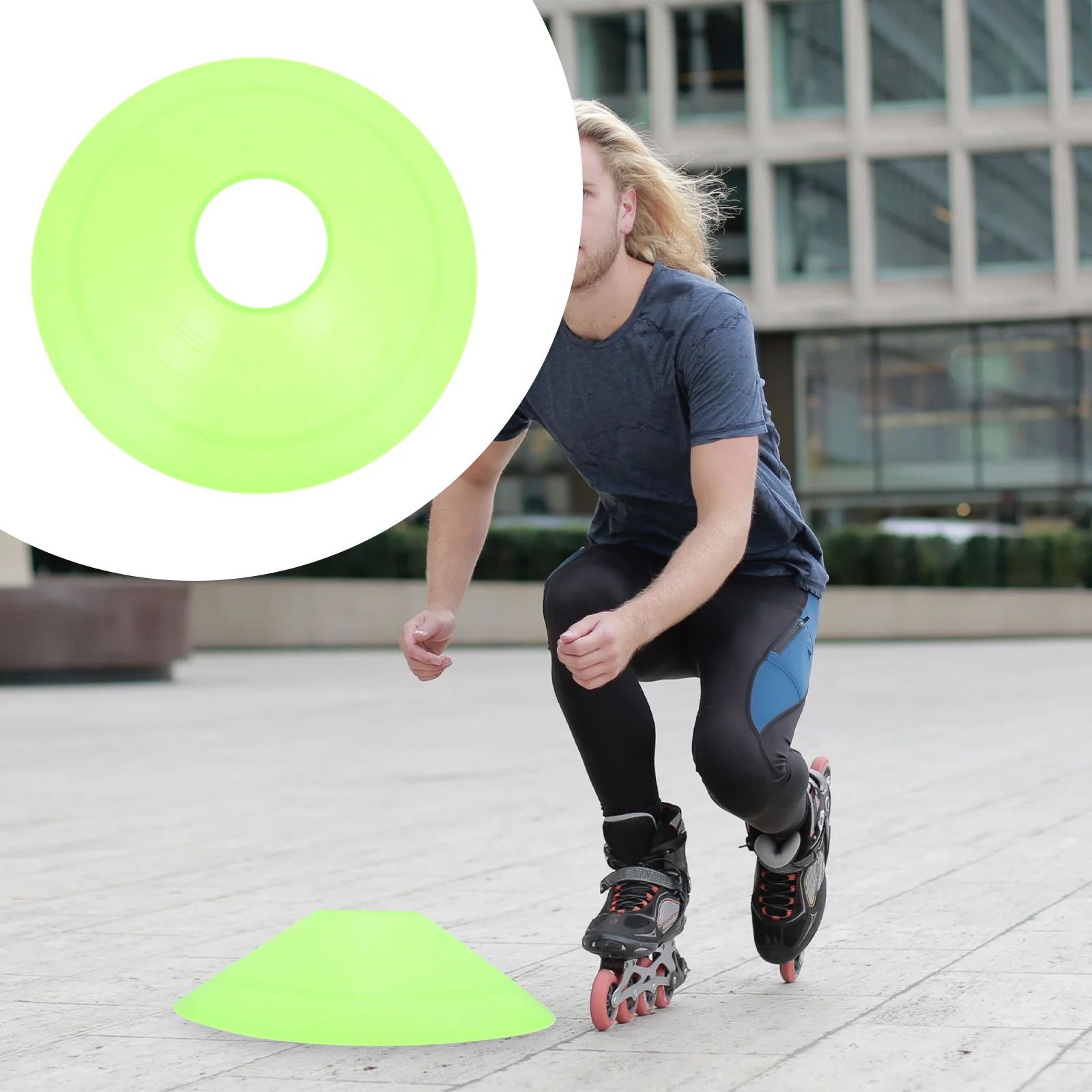 

14Pcs Football Sign Discs Pe Material Durable Lightweight Small Compact Soccer Training Tools for Performance Improvement