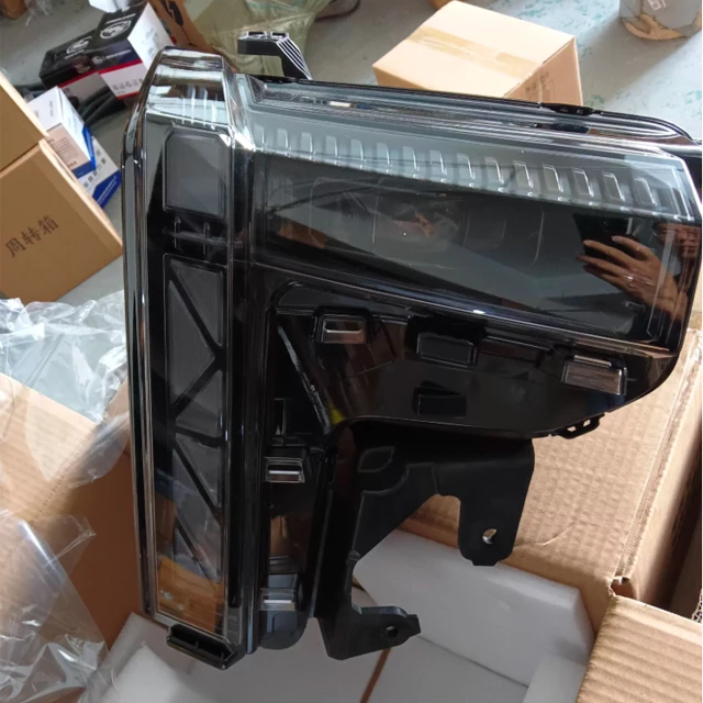 Factory Direct Sales Premium LED Headlight Assembly for Chery Icar 03 Jaecoo J6 Accessories
