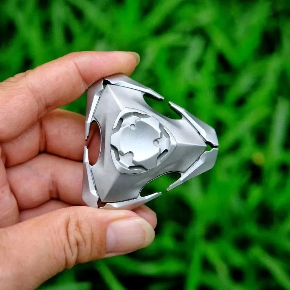 Freak Mech Studio Blade Open Nail Gyro Fidget Spinner Meccanico in metallo Fidget Toy per adulti Gadget per alleviare l'ansia