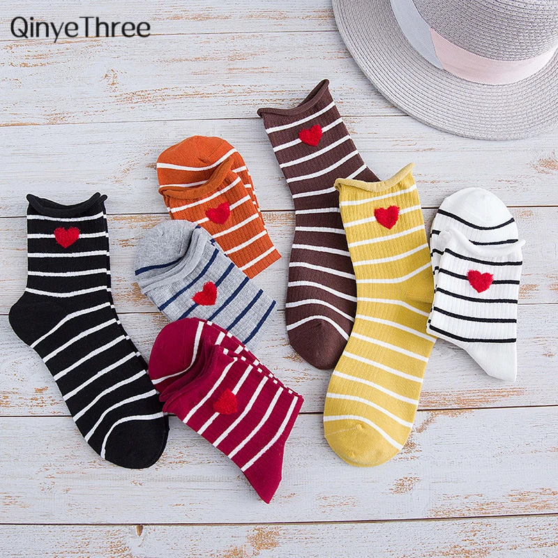 Autumn Winter Soft Cotton Striped Love Heart Women Socks Curling Piled Literary Loose Tube Japanese Kawaii Cute Socks