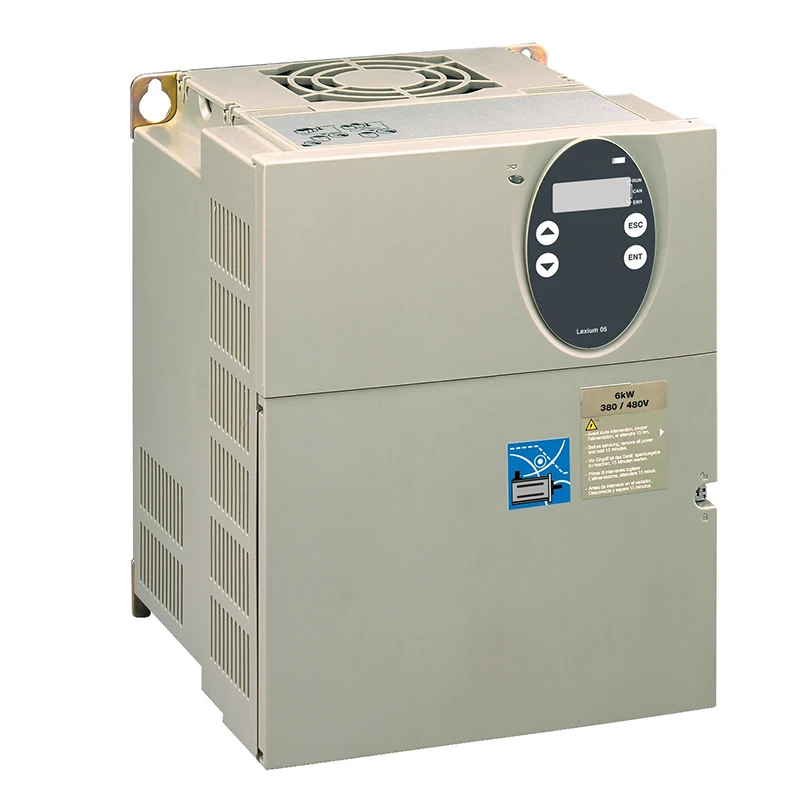 100% جديد وأصلي LXM05CD57N4 LXM05C سائق 40A متوفر في المخزون ضمان لمدة سنة واحدة