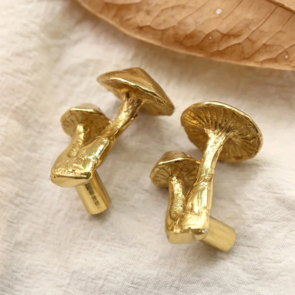 Mushroom Brass Cabinet Door Knobs Golden Botanical Drawer Pulls Nightstand Knobs Home Decor Dresser Pulls Furniture Handles