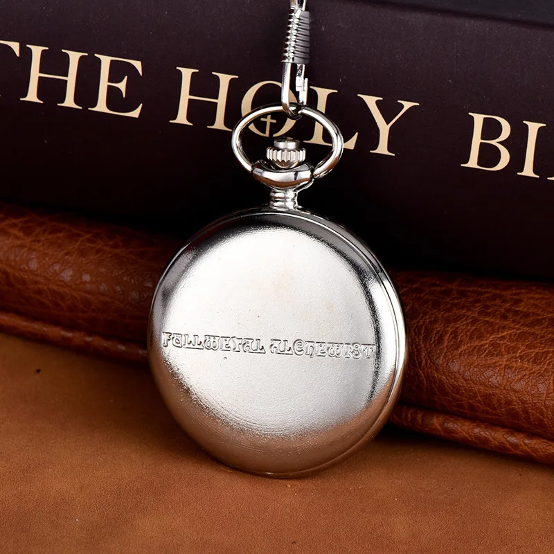 Vintage Sliver Full Metal Carving Quartz Pocket Watch for Men Engraved Case Fob Chain Clock for Collection Gift Analog Display