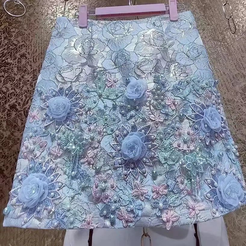 Luxury Design Embroidery 3D Flowers Beaded Short Skirt for Women's Short Pant Skirts Trend Fashion Mini Skirt Women Clothing