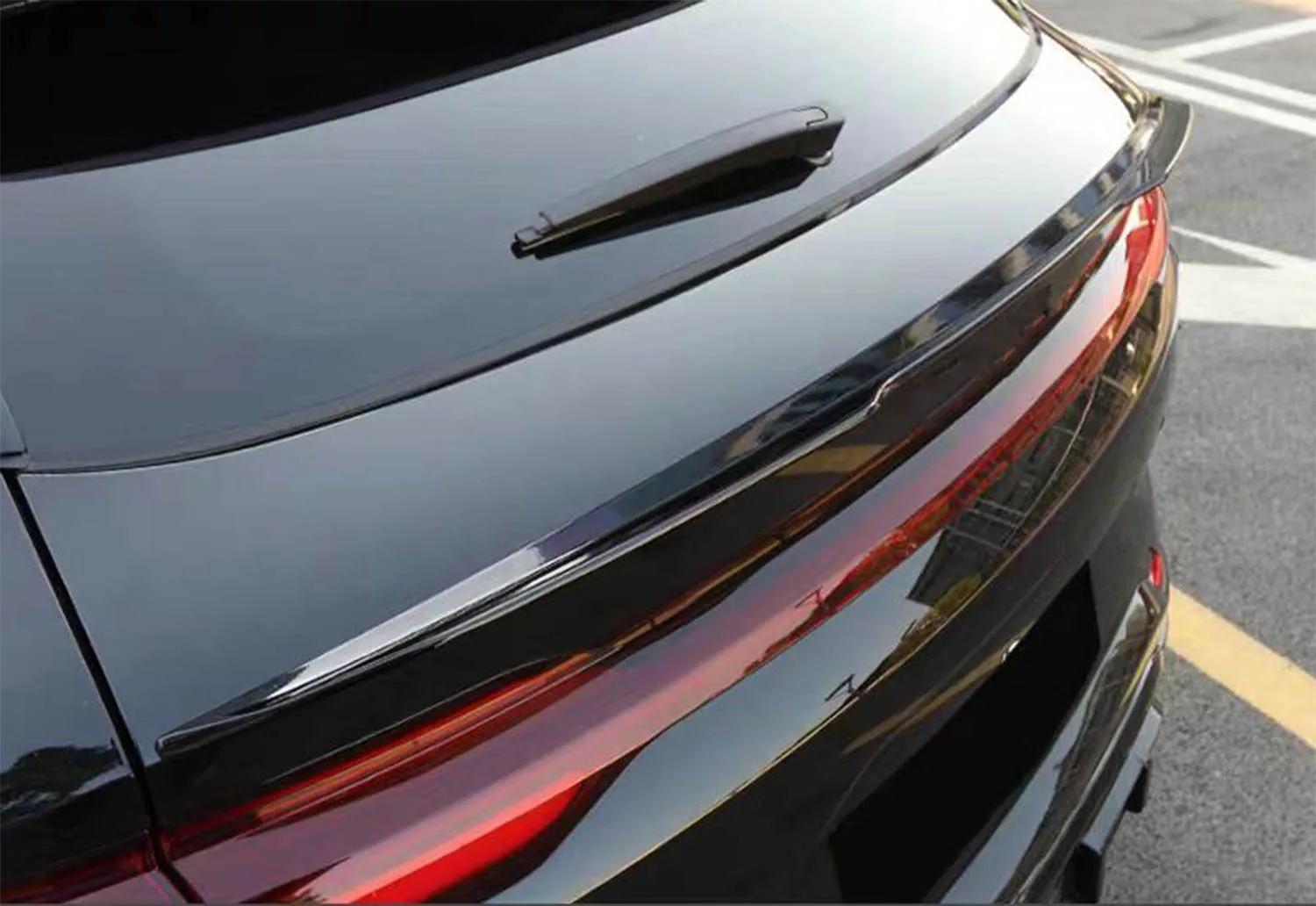 

Car Rear Trunk Spoiler Molding Strip Decorative Trim 1pc for BYD Song Plus DM-i EV / Seal U/ Sealion 6 2023 2024 2025