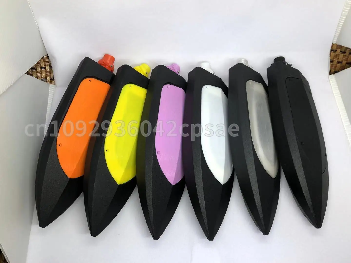

[23CM] V3 Version Mini Jet Boat, Brushless Motor, 20a ESC, Support 2-3s Lithium Battery RC Boat DIY MODEL