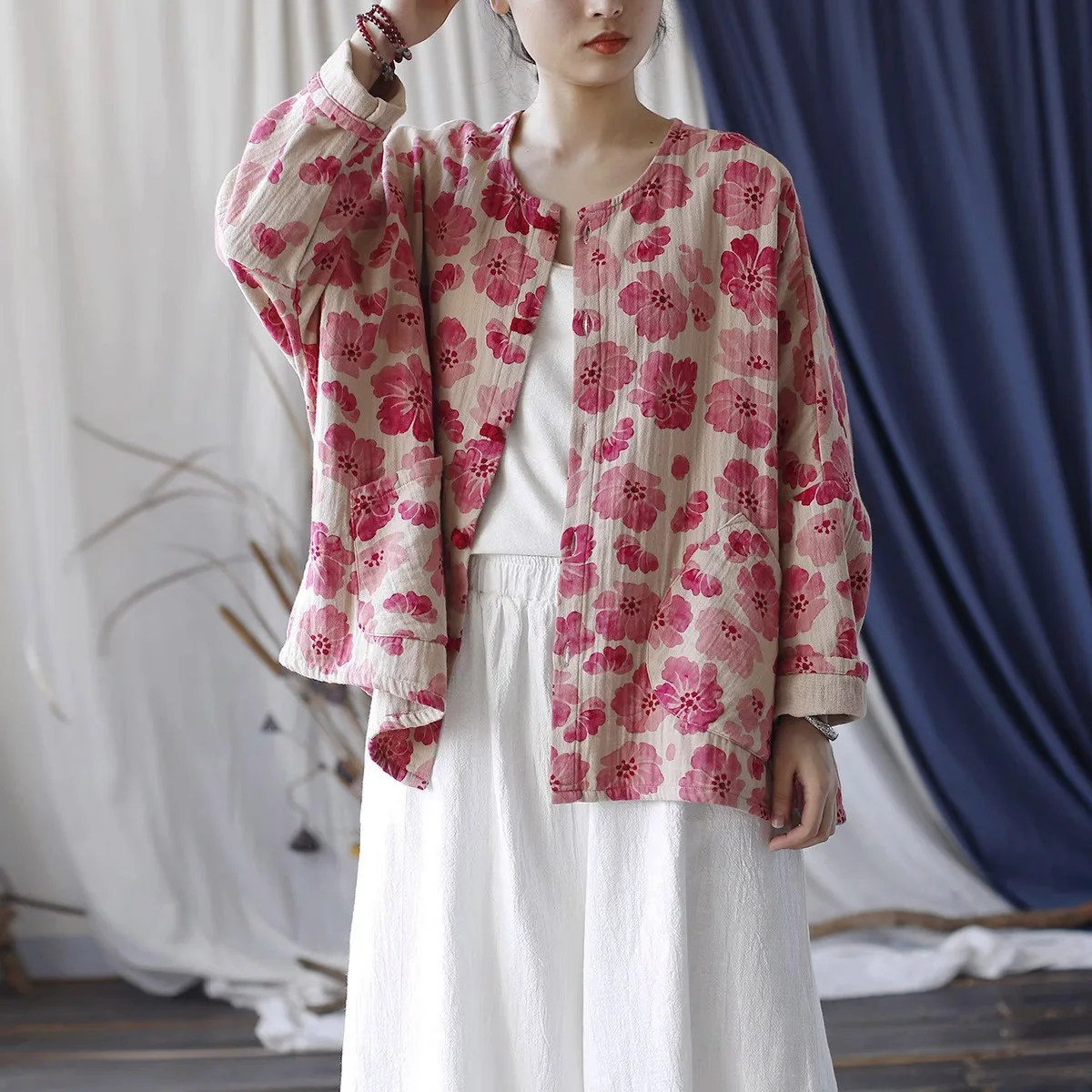 

Хлопковая свободная куртка с круглым вырезом и длинными рукавами, рубашка ручной работы на пуговицах с винтажным принтом, верхняя одежда, женское легкое весенне-осеннее короткое пальто