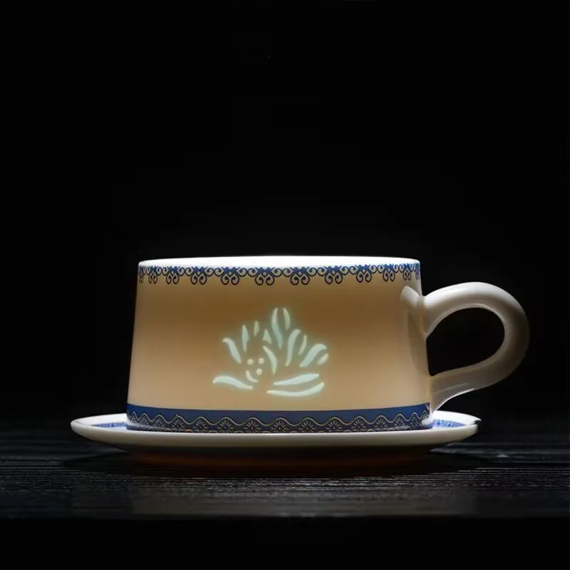 

Linglong Porcelain Coffee Cup and Saucer Set, Personal Use, High-End Delicate Ceramic Latte Cup, Lady's Afternoon Tea Cup