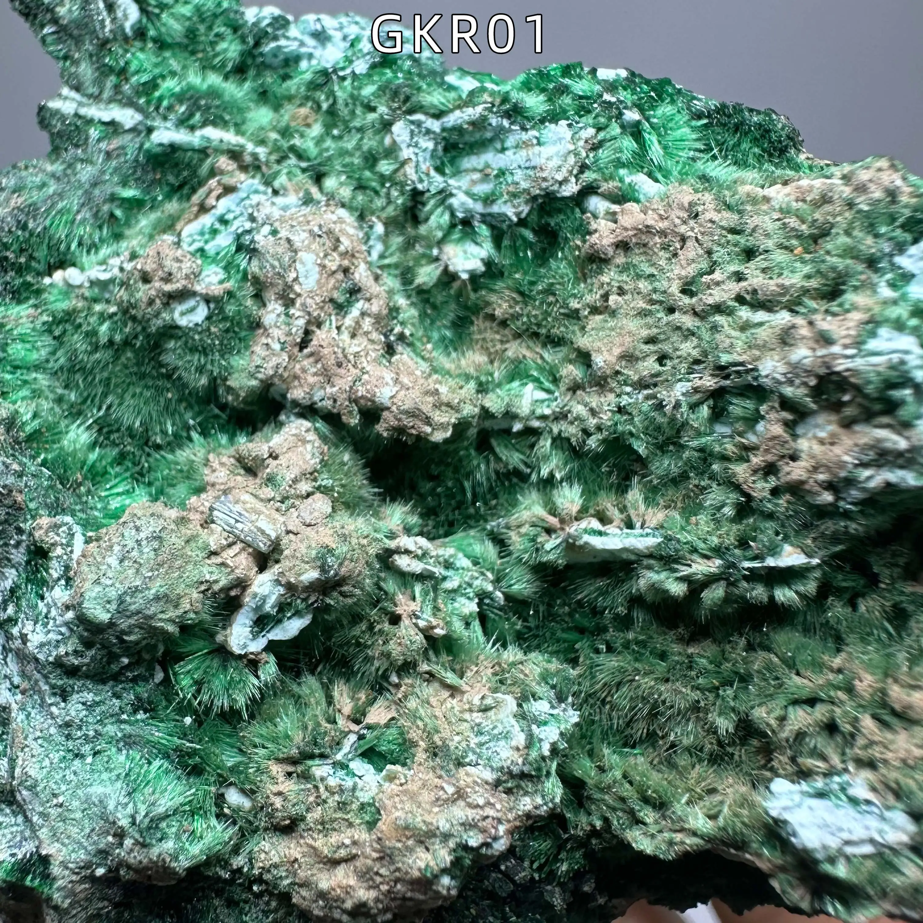 Natural chrysocolla malachite mineral specimen fluff is fine and needle suitable for spiritual healing, home decoration