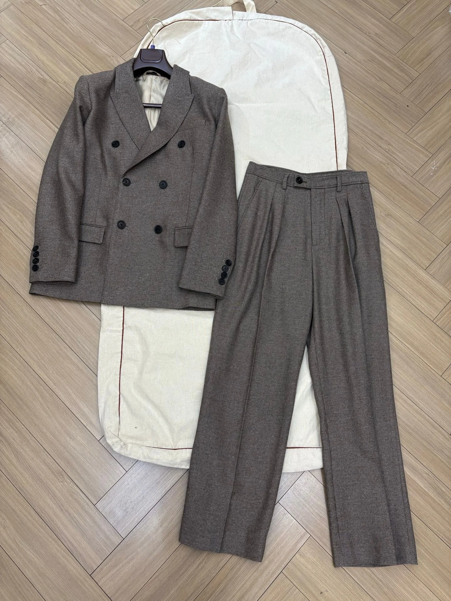 

26 Spring Summer Arrival Two-Piece Suit Set Casual Versatile Jacket And Trousers Suit