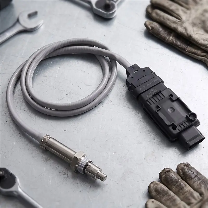 Nitrogen Oxide(Nox) Sensor For VW Golf Passat Tiguan A3 Q3 Skoda Octavia Superb For SEAT Leon- OE Code 05L907807A 05L907807