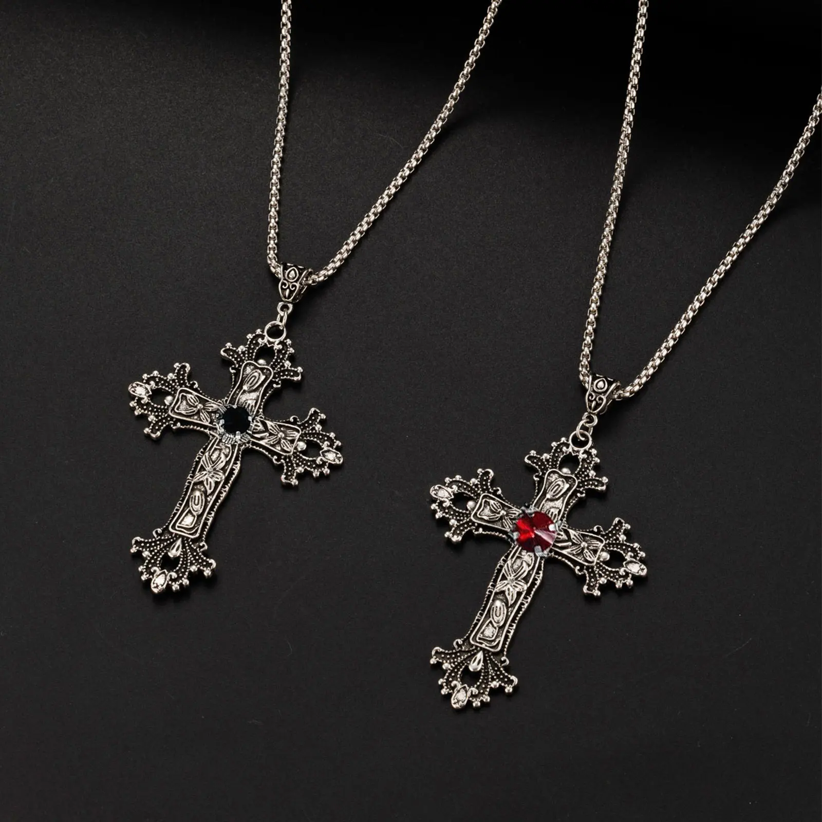 

Punk Y2K Cross Pendant Necklace Men Women Gothic Irregular Cross Choker Jesus Necklace Exaggerated Vintage Christian Accessories