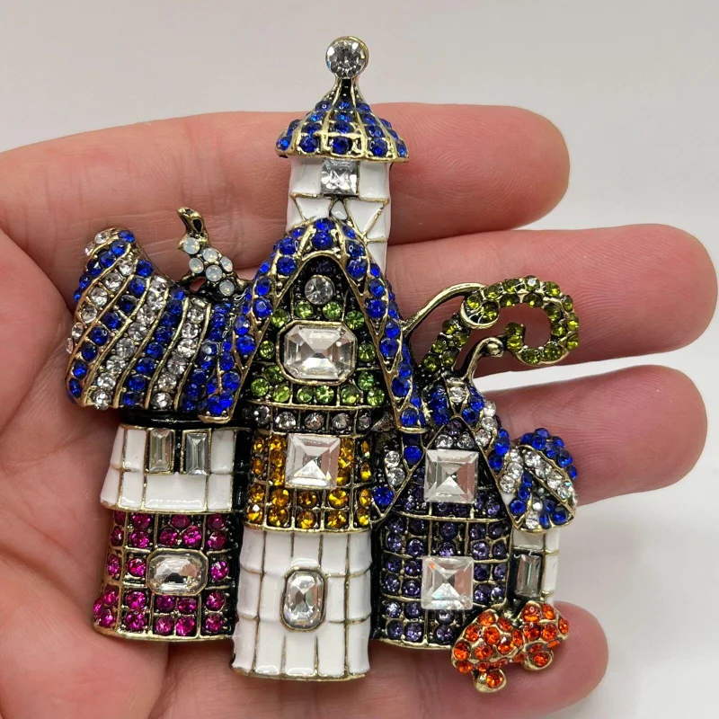 

Fashion Fairy Tale Castle Brooch Large Men and Women Retro Brooch Pins Holiday Party House Accessories Gift Wholesale