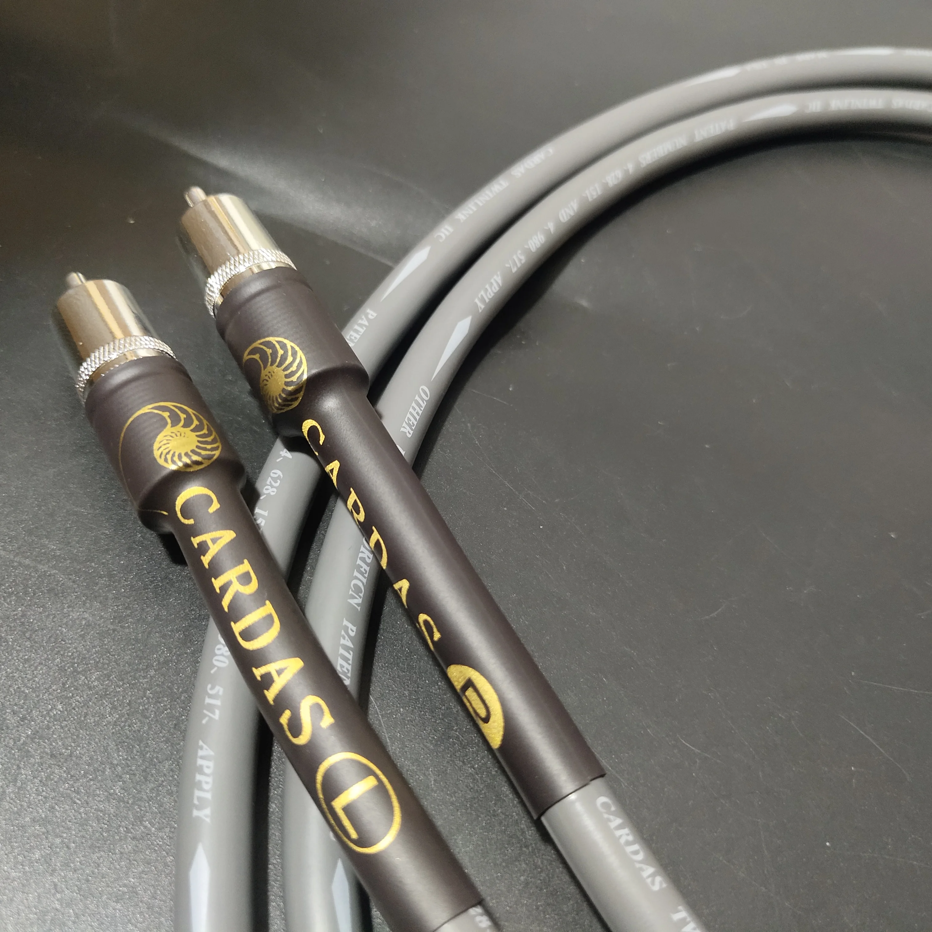 Провод сигнальный из бескислородной меди OFC, с разъемом RCA на RCA