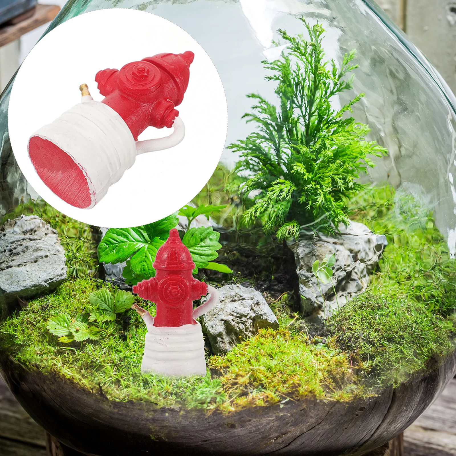 

Mini Fire Hydrant Statue Resin Craft Compact Garden Decor Sand Table Layout Prop Lifelike Micro Landscape Decoration