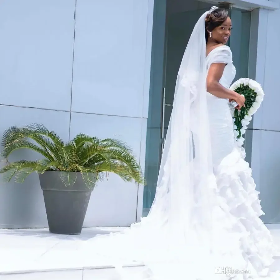 Personalizado sereia vestido de casamento de renda branca manga boné em camadas babados saia de organza primavera africana novos vestidos de noiva tamanho personalizado