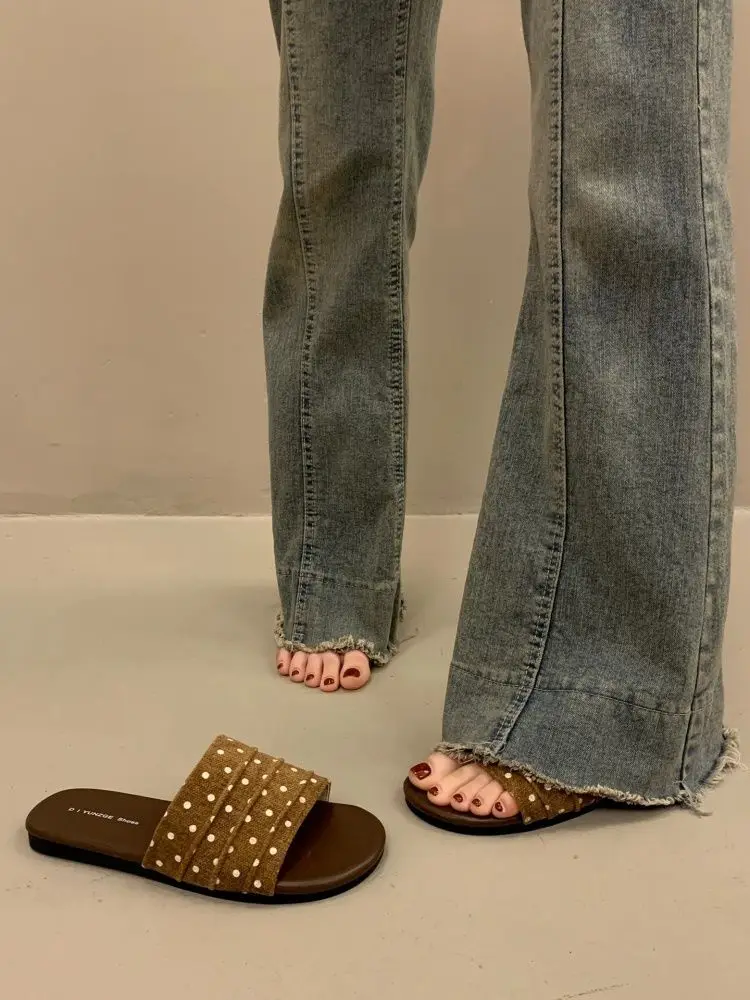 Stunning Summer Beach Soft Bottom One-Strap Sandals Women's Outerwear 2026 New Polka Dot Matching Skirts Maternity Slippers