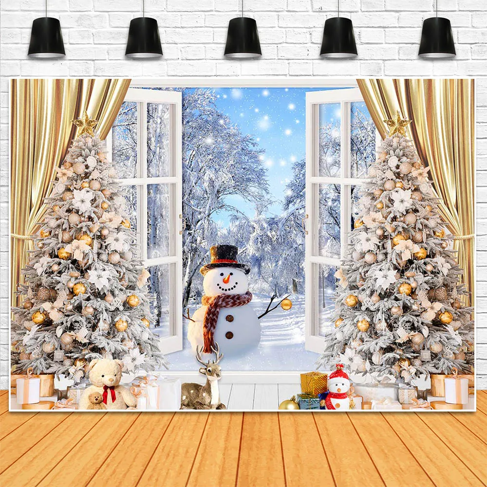 Mocsicka Kerst Winter Fotografie Achtergrond Raam Sneeuw Bos Sneeuwman Xmas Boom Gouden Gordijnen Baby Kind Foto Achtergronden