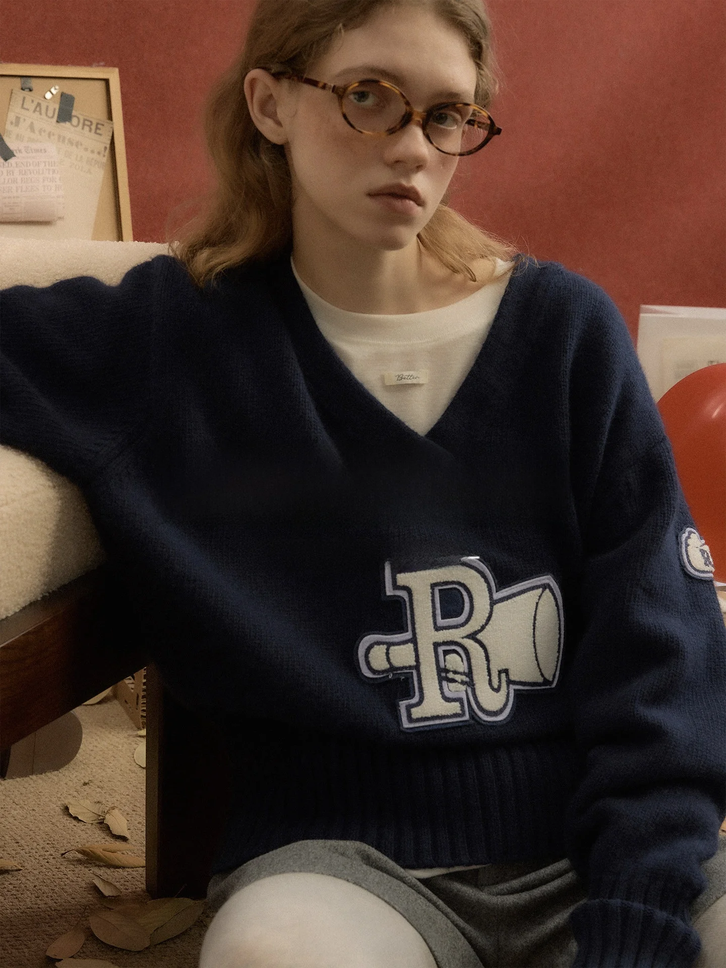 

Шерстяной вязаный свитер с V-образным вырезом, вышивкой букв и махровым узором, повседневный, свободного кроя, женский, для осени