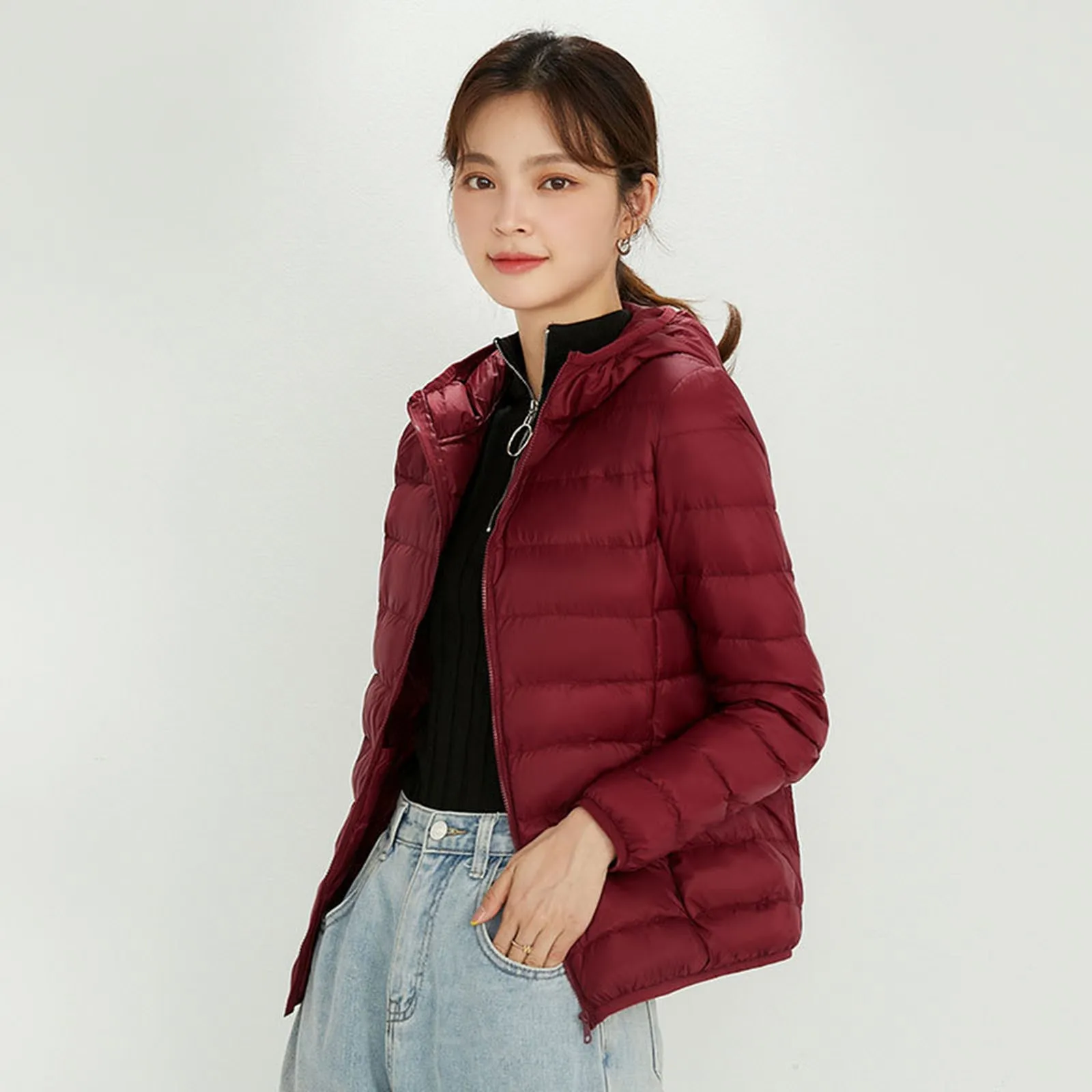 Women Warm Lightweight Hooded Windproof Winter Coat Short Ultra Lightweight Packable Puffer Coats Female Casual Short Parkas