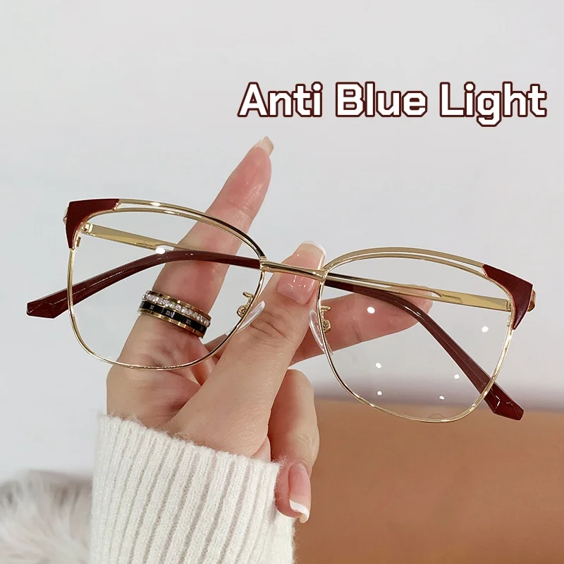 

Women Luxury Designer Blue Light Blocking Glasses Fashionable Metal Square Frame Eyewear Men Retro Luxury Eyeglasses No Diopter