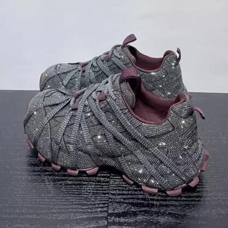 Luxury 2026 New Fashionable Starry Sky Water Diamond Thick Bottom Dad Shoes Women's Strap Style Red New Large Casual Sport Shoes
