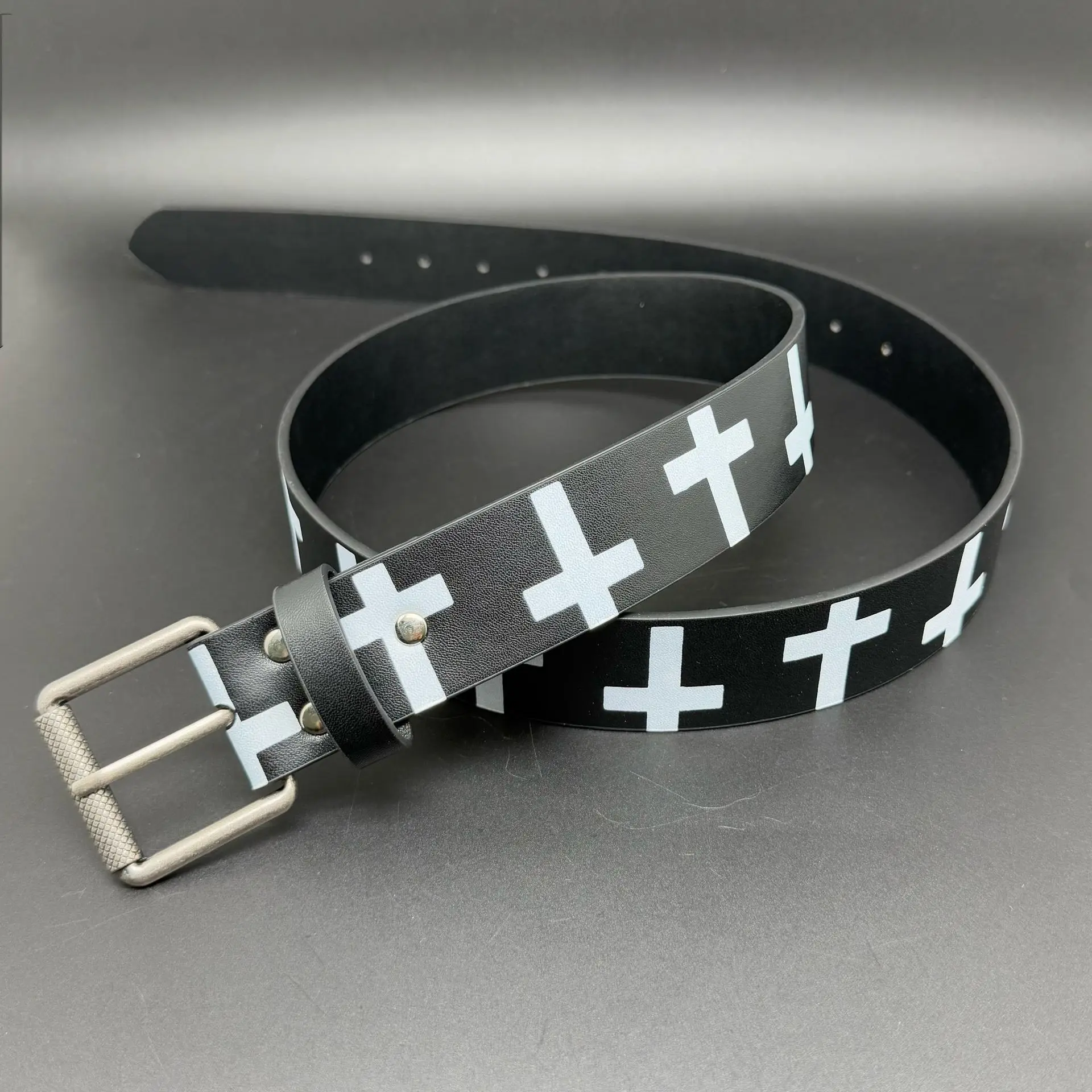 Gothic Cross PU Leather Waistband Punk Rock Street Style Belt Adjustable Pin Buckle Belt Y2K Fashion Jeans Decor Belt Accessory