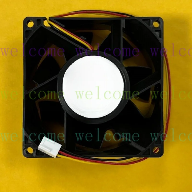 

NMB 09238RA-24N-FB DC24V 0.93A 90*90*38MM 3-проводной охлаждающий вентилятор