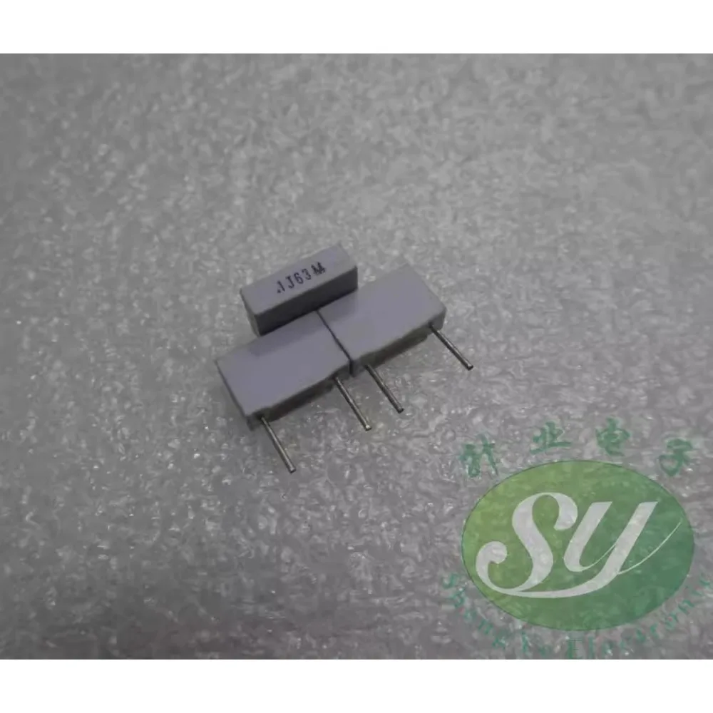 

20PCS 0.1uf/63v 100nf u1 104 brand new 8mm film capacitor