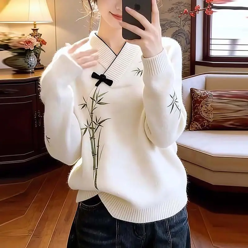 New Chinese Style V Neck Sweater Women Bamboo Print Knitted Top with Frog Button Long Sleeve Pullover Autumn Winter Fashion
