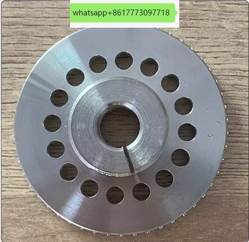 Needle wheel, automatic transmission wheel, material carrying belt, packaging belt, weaving machine, material pulling wheel