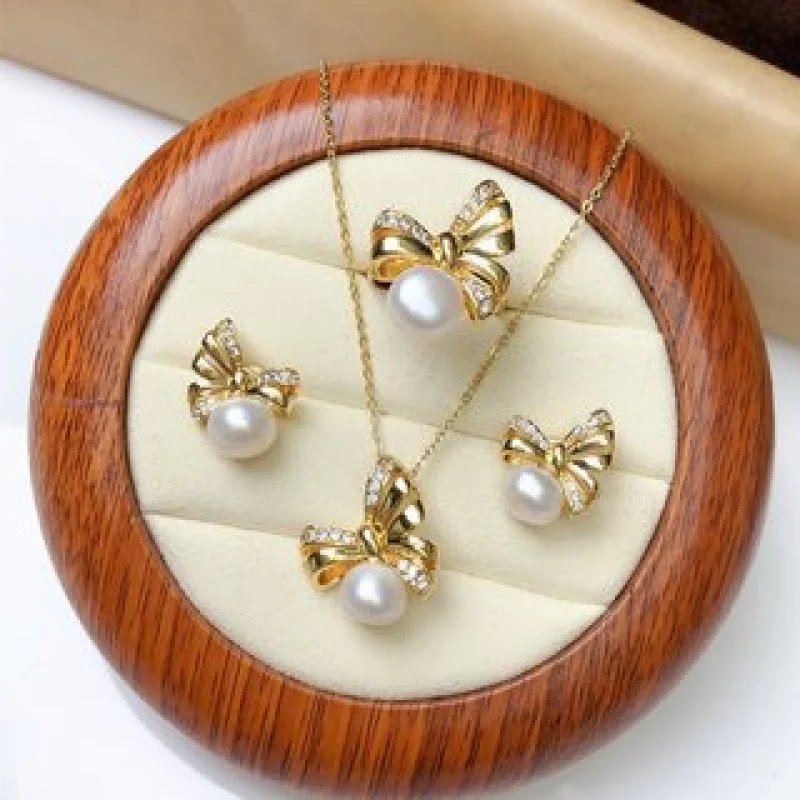 Natural Pearl Three-Piece Necklace 7-9mm Flat Round Beads 18k Gold Plated Inlaid Gift Set Outstanding