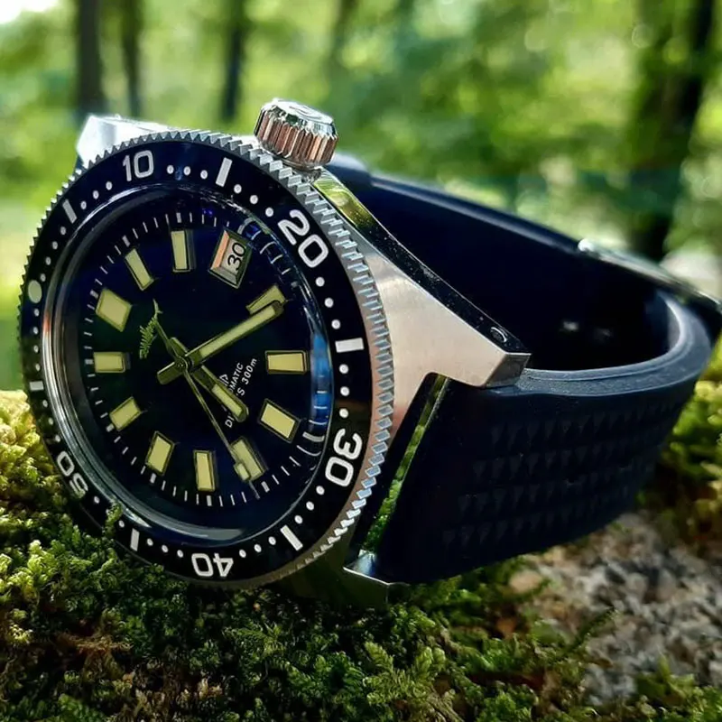 Heimdallr Men's 62Mas Diver Watch Black Dial Sapphire NH35 Automatic Movement 20Bar Water Resistance C3 Green Luminous