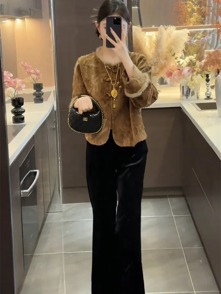 Conjunto de abrigo y pantalones con botones de estilo chino para mujer, exquisito, a la moda, de gama alta, otoño/invierno, nuevo conjunto de dos piezas, 2025