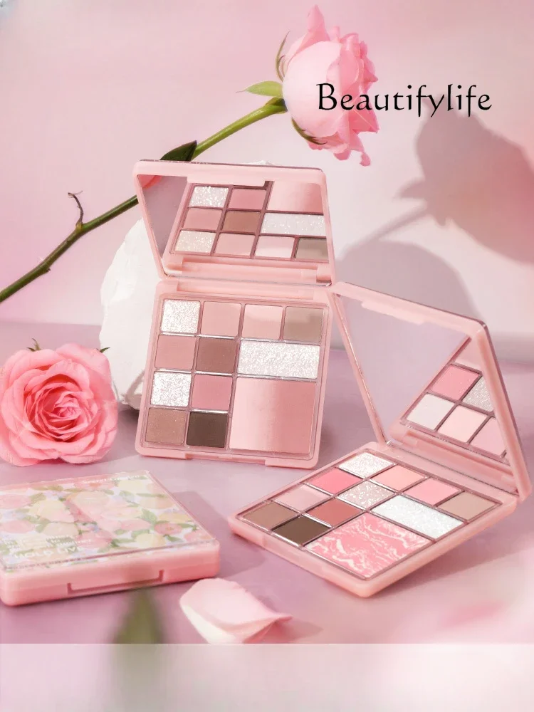 Light luxury exquisite high sense natural daily 12 color large plate eyeshadow, comprehensive plate gradual change blush