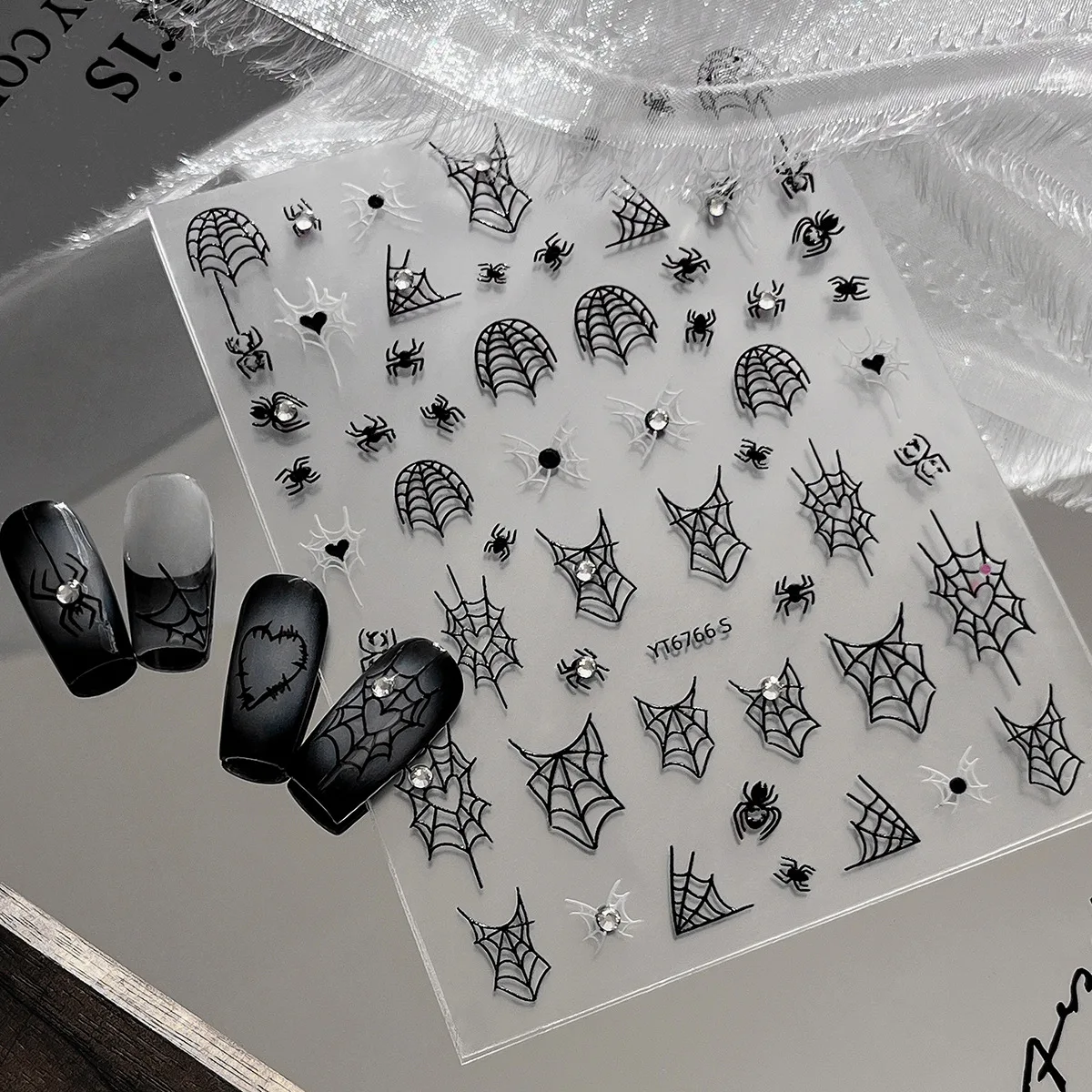 Adesivi per unghie di Halloween per manicure Ragnatela nera Fantasma bianco Designer Cursori autoadesivi per decorazioni artistiche per unghie
