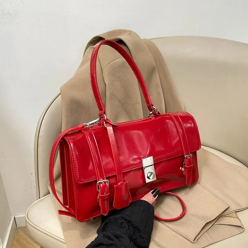 bolsa-de-couro-cera-de-oleo-de-grande-capacidade-bolsa-de-alta-qualidade-pu-de-um-ombro-crossbody-para-mulheres-bolsa-quadrada-com-trava-da-moda-primavera-2025