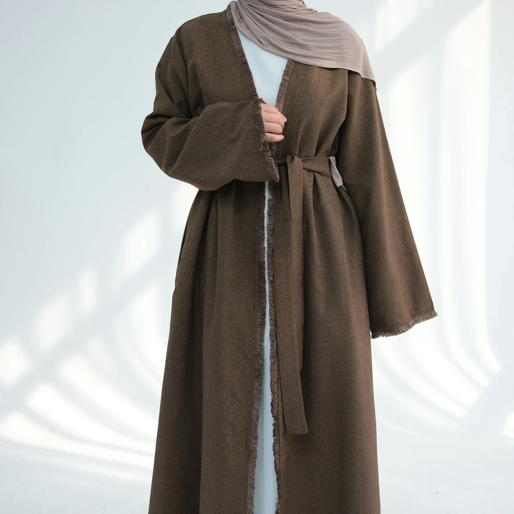 

Рамадан с кисточками Абая Скромные мусульманские платья для женщин Дубай Открытые Абая Сабая Турция Кафтан Исламская одежда Халат Кимоно Кардиган