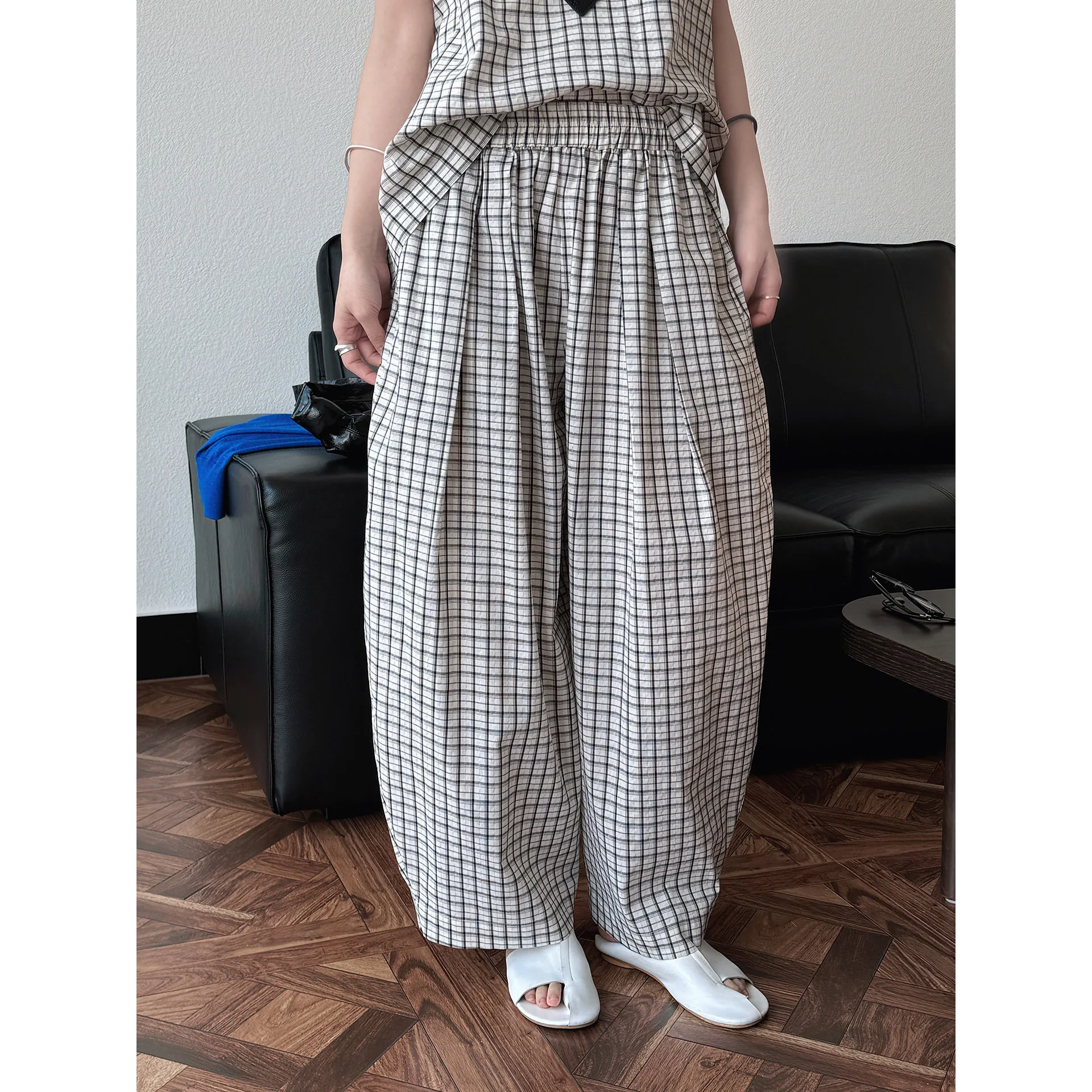 

Summer Bright Silk Plaid Pants, Lightweight Comfortable Silhouette Pants