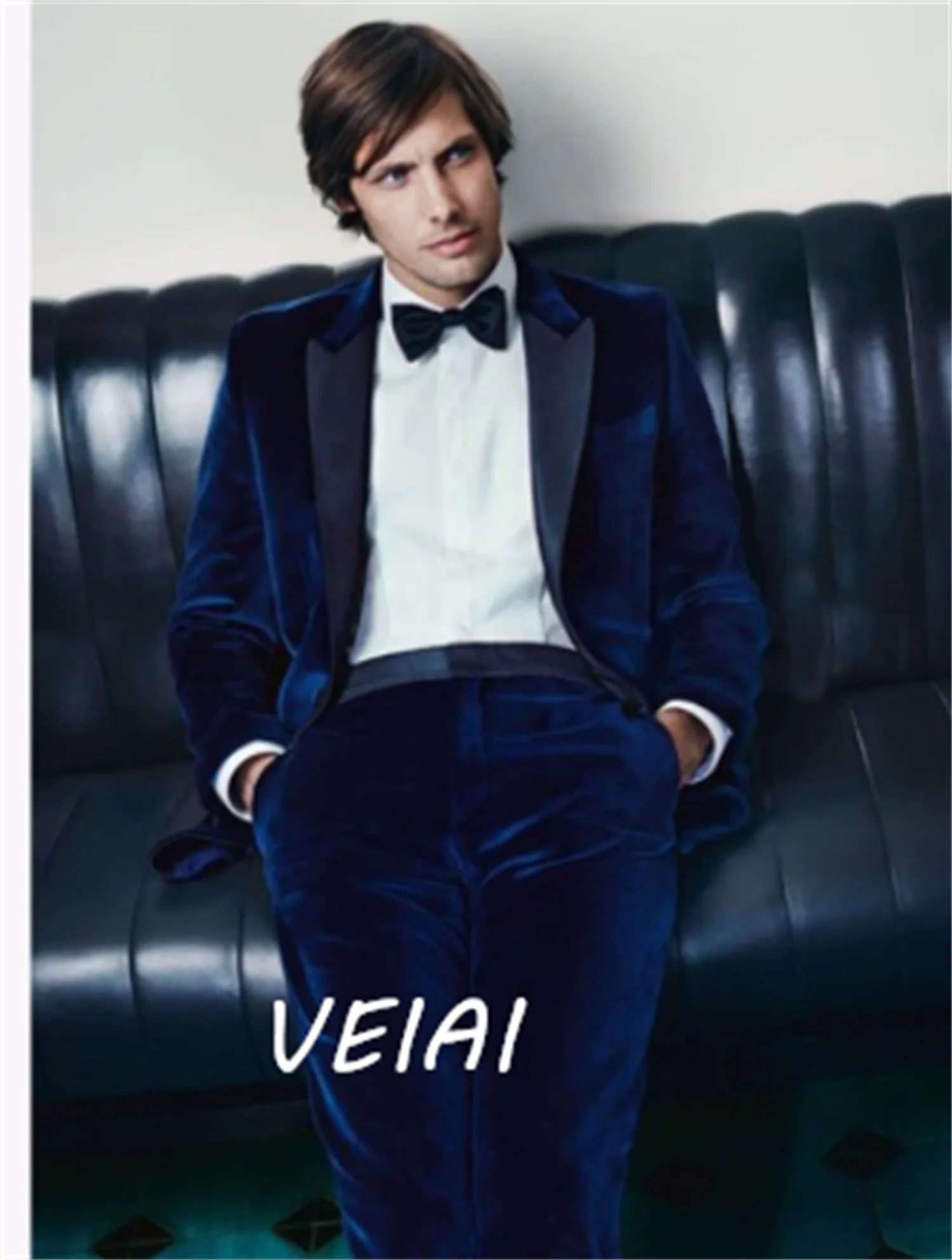 

CustomizedRoyal Blue Velvet Wedding Tuxedo for Groom 2 Piece Slim Fit Men Suits Peaked Lapel Custom Made Suit Blazer with Pants