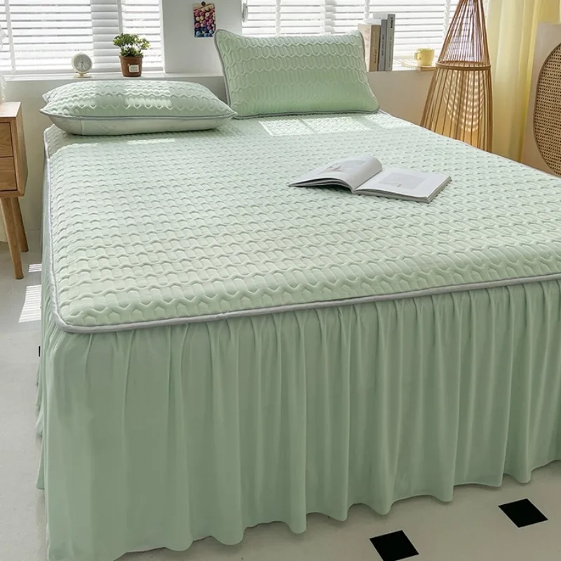 Wrap around bed skirt  suitable for twin/double/queen/king beds  adjustable elastic dust cover  easy to install  bedroom bedding