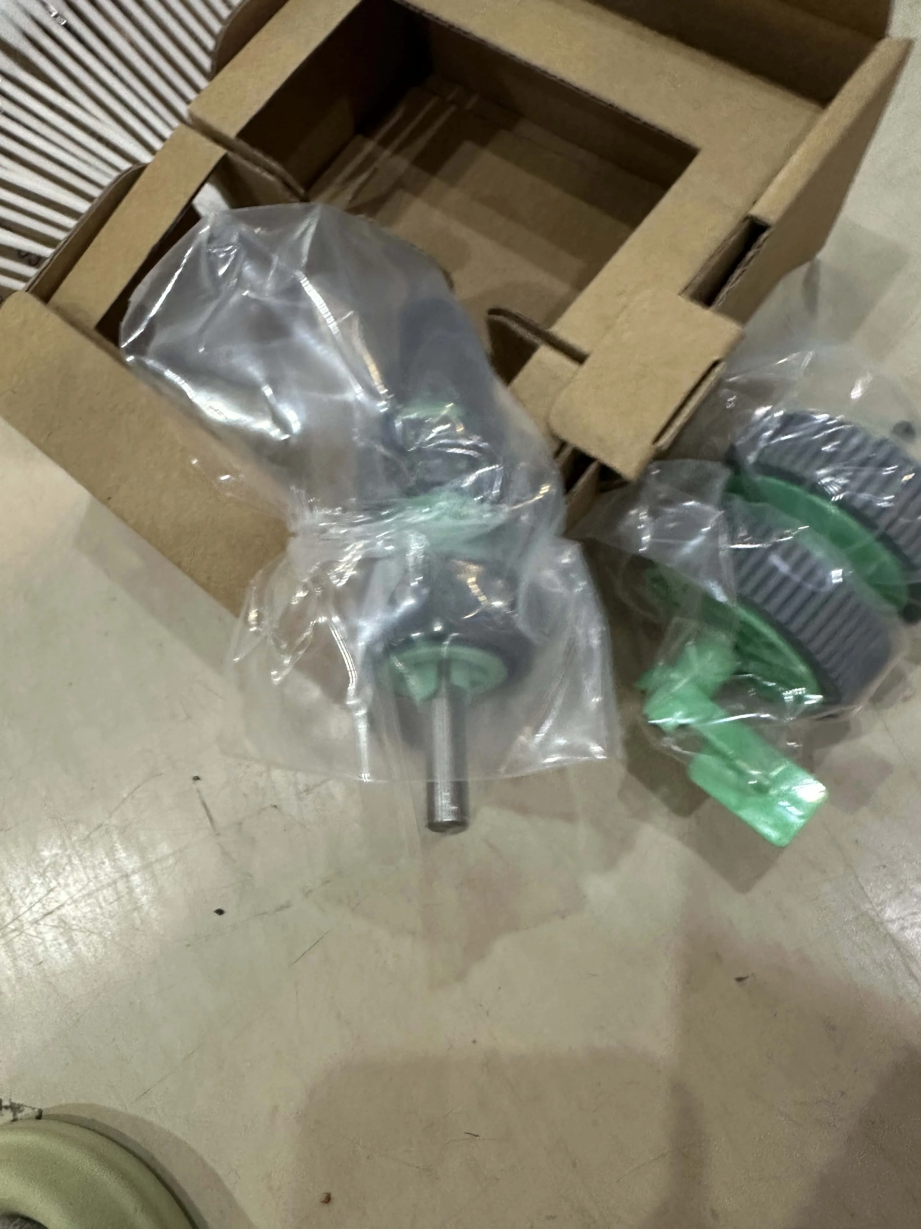 

1X LD1947001 LD1948001 Separate Reverse Pickup Roller for BROTHER ImageCenter ADS-2400N ADS-2800W ADS-3000N ADS-3600W