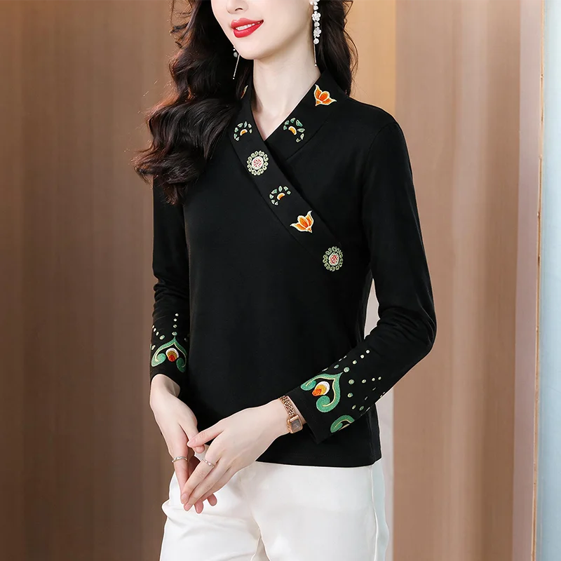 Elegant Long Sleeve Embroidered T-Shirt Women's Neck Scarf Design Base Shirt Chinese Style Cotton Polyester Blend Standard Fit