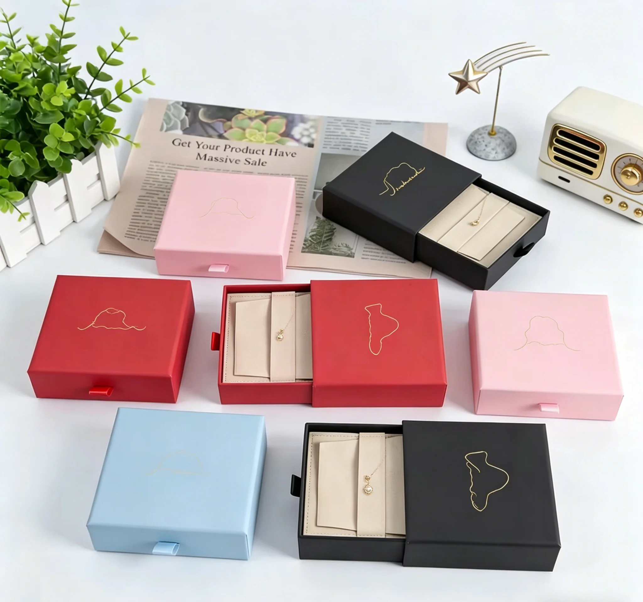 

Custom Logo Microfiber Jewelry Drawer Organizer Travel Pouch - Multiple-Use for Earrings Rings Bracelets Small Packaging Boxes