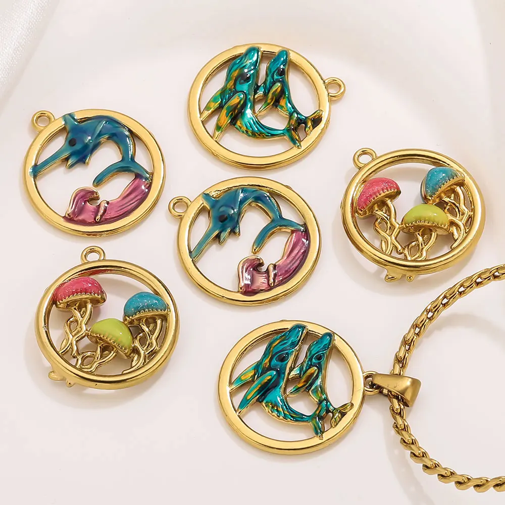 

2pcs/Lot Stainless Steel Round Enamel Fish Charms for Women DIY Jewelry Necklace Earrings Bracelet Making Pendants Waterproof