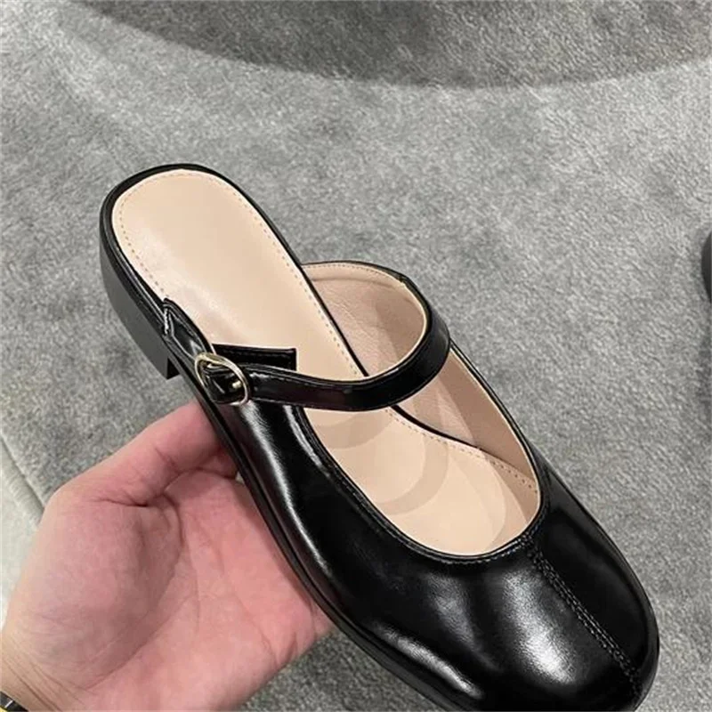 

Buckle Shoes For Women Round Toes Ladies' Low Heels Sewing Lines Mary Janes Front Strap Zapatos Patent Leather Chassure Femme