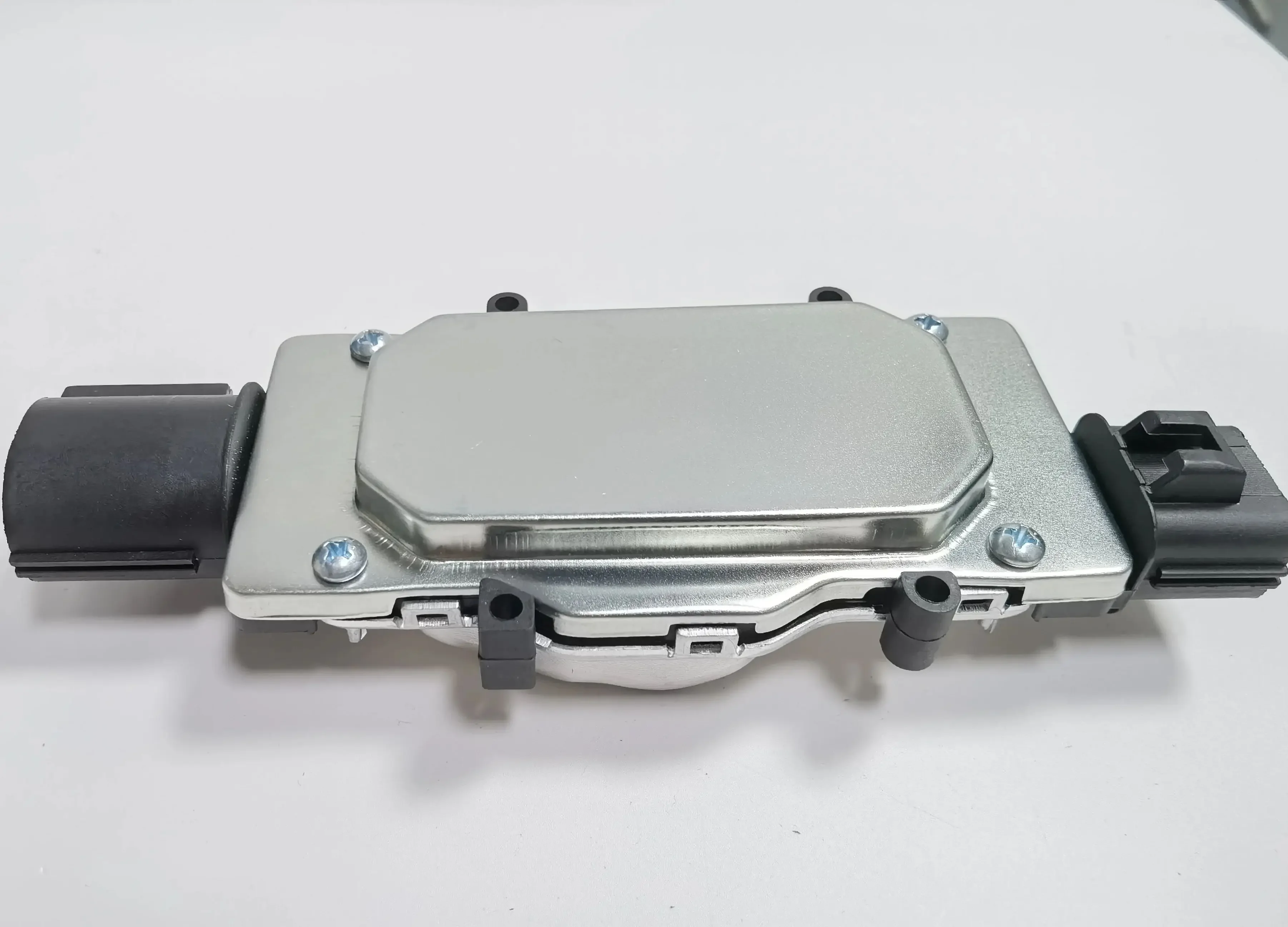 For Ford Focus 2013-2018 Engine Cooling Fan Control Module 1137328464 1137328567 1137328722 BG138C609AA 1137328255 8G138C609AB