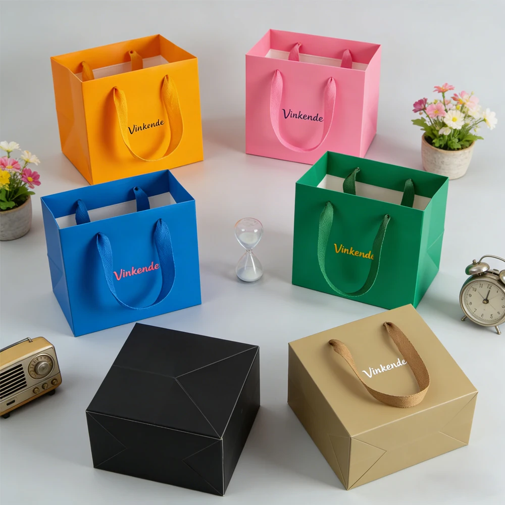 

100 шт. 20x20x20 см оптовые крафт-пакеты с ручками для свадеб, вечеринок, подарков, покупок, с возможностью нанесения логотипа, для упаковки цветов