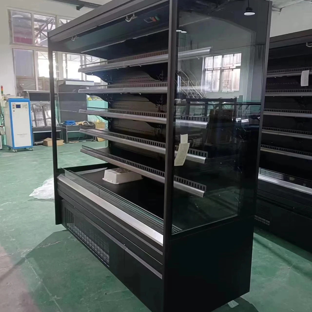 FOODLINE Economic Beverage Cooler Built-in LED Light Uniform Cooling Small Fast Food Shop Storage Gear