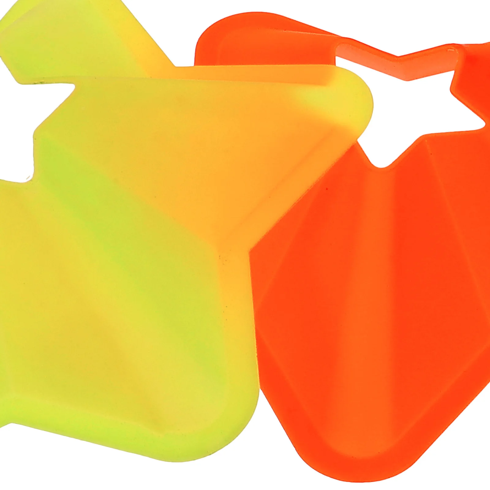 

4Pcs Star Shape Soccer Marker Plates Reusable Weather Resistant High Visibility Yellow Green Training Discs for Football Agility